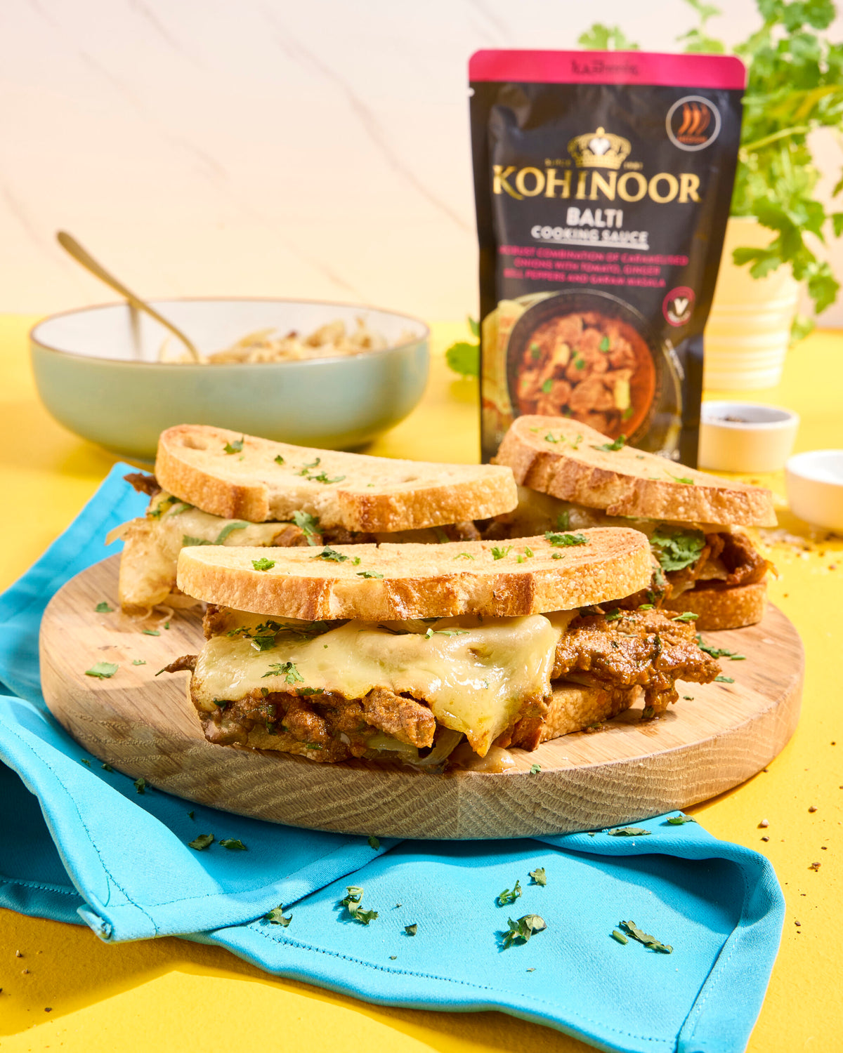 Balti STEAK SANDWICH