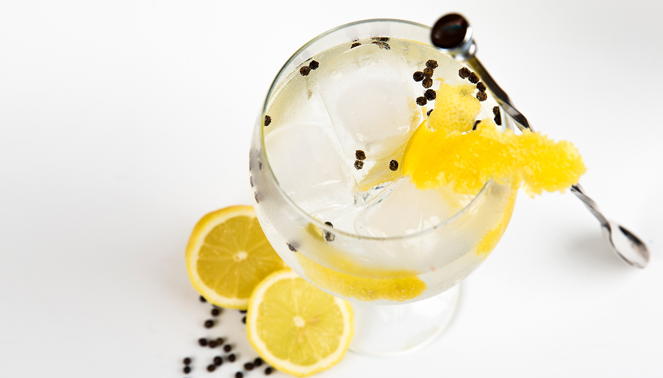 origin of gin and tonic